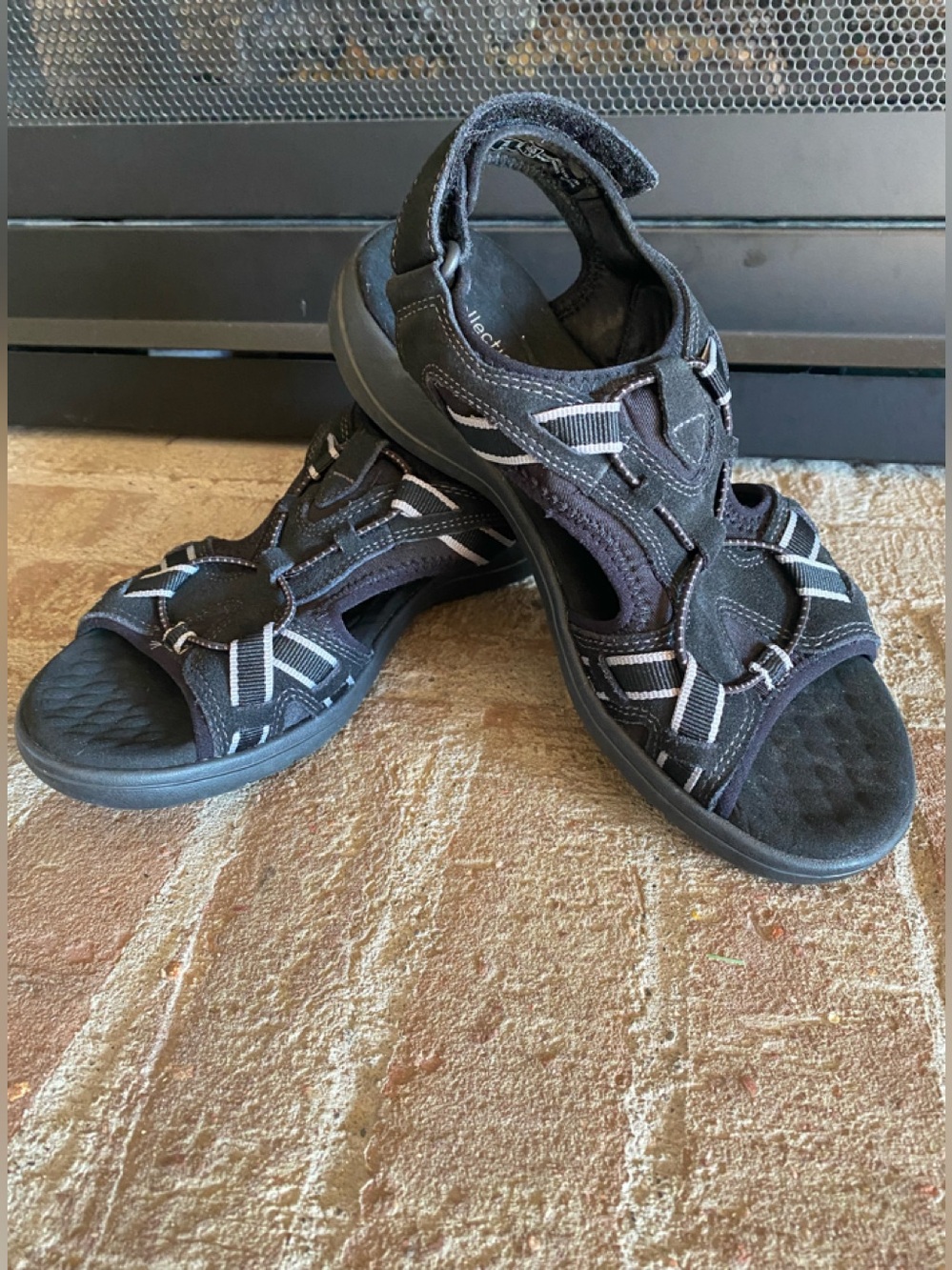 Clark Sandals (7.5M)